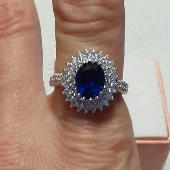 Sterling silver sapphire ring size 6, new - Picture 6 of 8